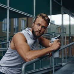 SmartShake Reforce Stainless Steel Shaker 900 Ml 7 SmartShake Reforce Stainless Steel Shaker 900 Ml -Gymstick Salgsbutik 11150003 Smartshake Reforce Stainless Steel Grey 03 1020