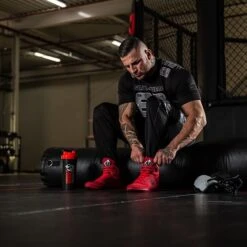 Gorilla Wear Shaker XXL 1000 Ml, Black/Red -Gymstick Salgsbutik 9916490500 shaker xxl 1000 ml black red 6